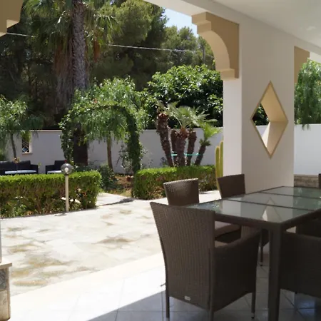 Ines Sant Isidoro (Apulia)