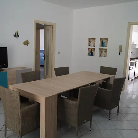 Ines Sant Isidoro (Apulia)